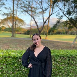 Meet your Posher, Lia